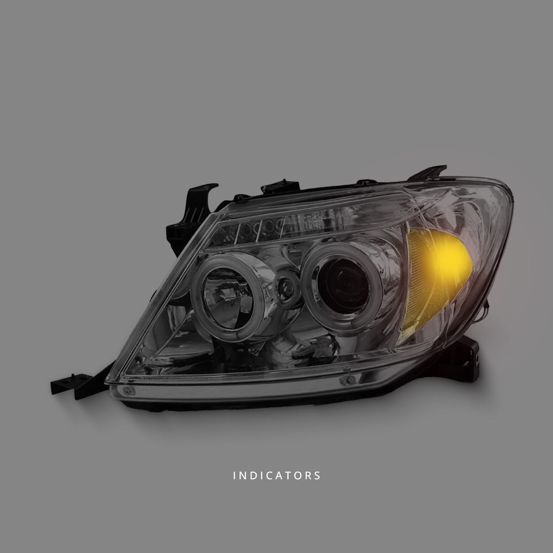 Toyota HiLux SR5 (2005 - 2010) Clear CCFL Angel Eyes Projector Headlights LH + RH