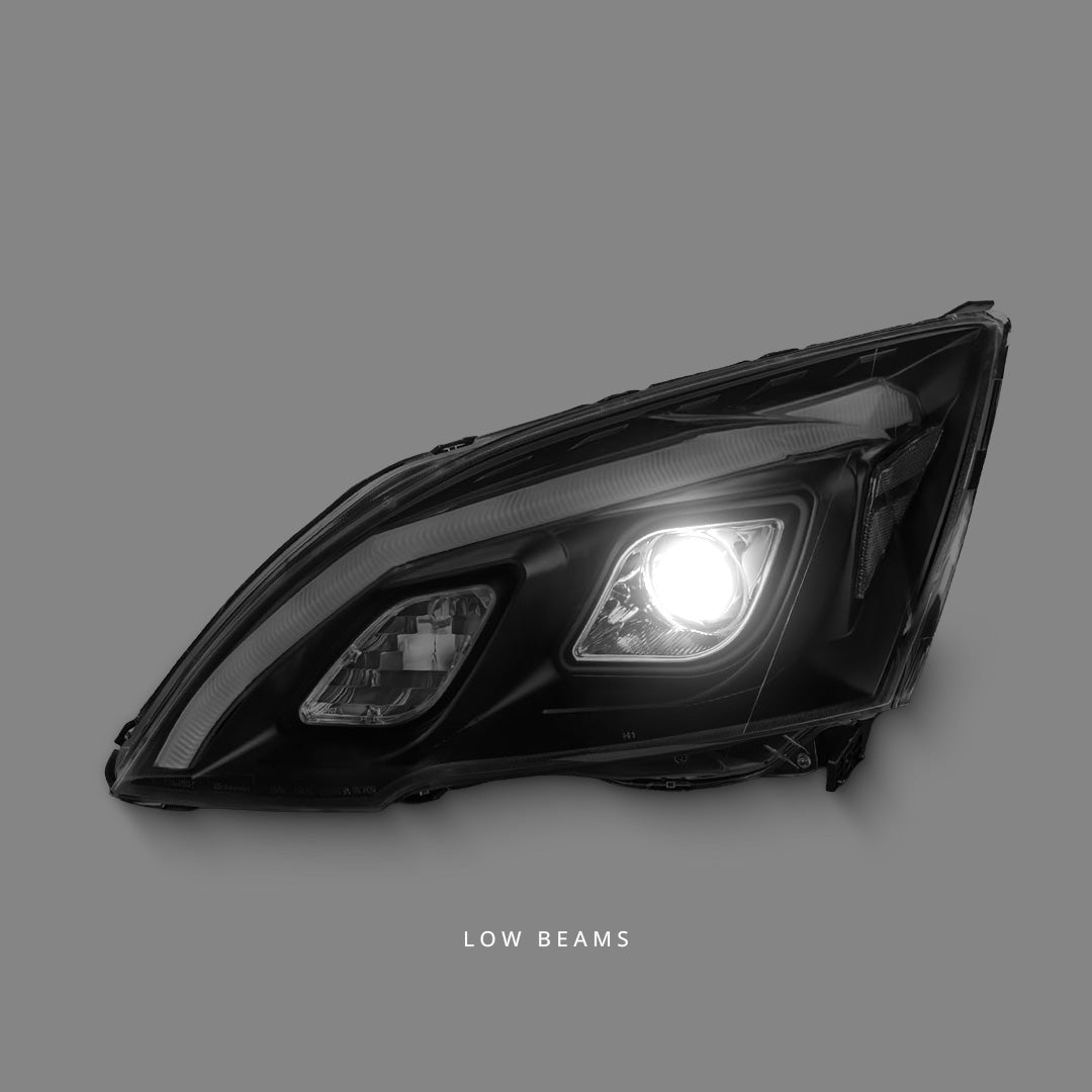 Honda CR-V RE (2007 - 2012) Black 3D LED DRL Projector Headlights LH + RH