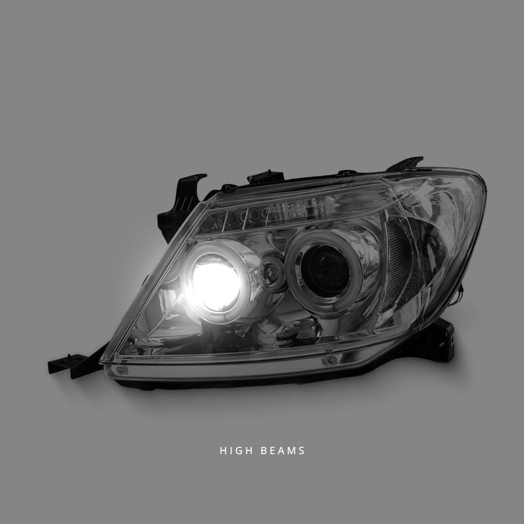 Toyota HiLux SR5 (2005 - 2010) Clear CCFL Angel Eyes Projector Headlights LH + RH